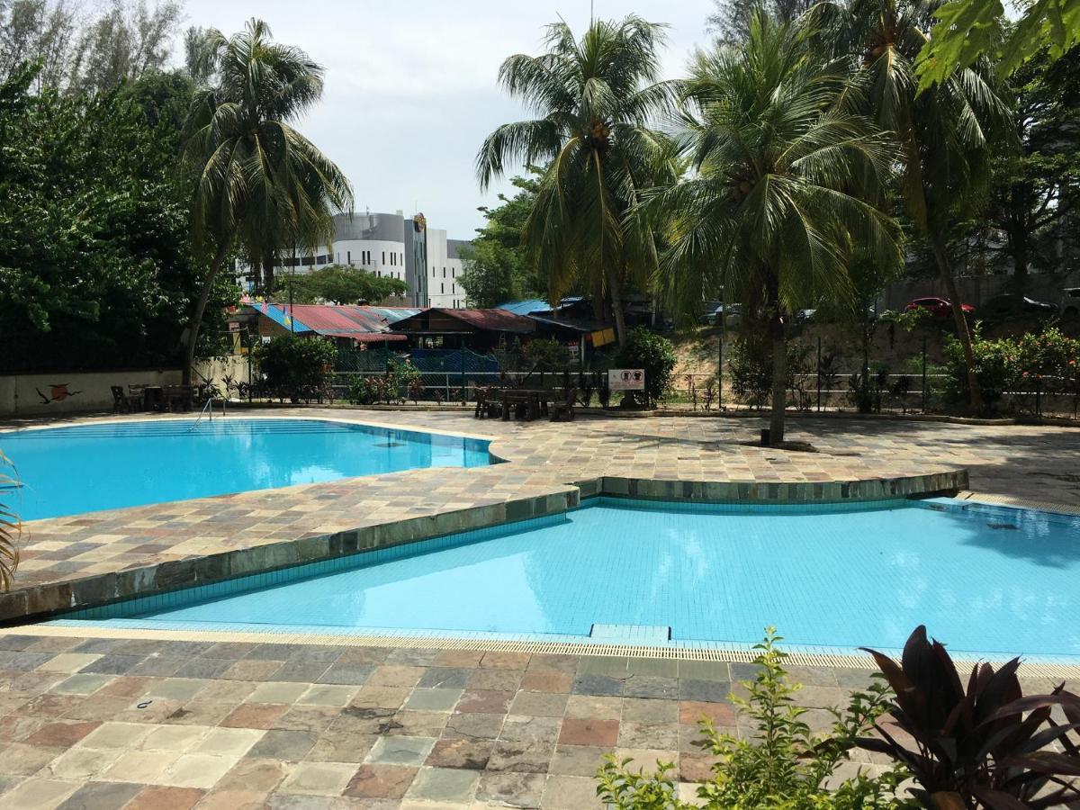 Apartment The Rockview Bayu Emas Penang Near