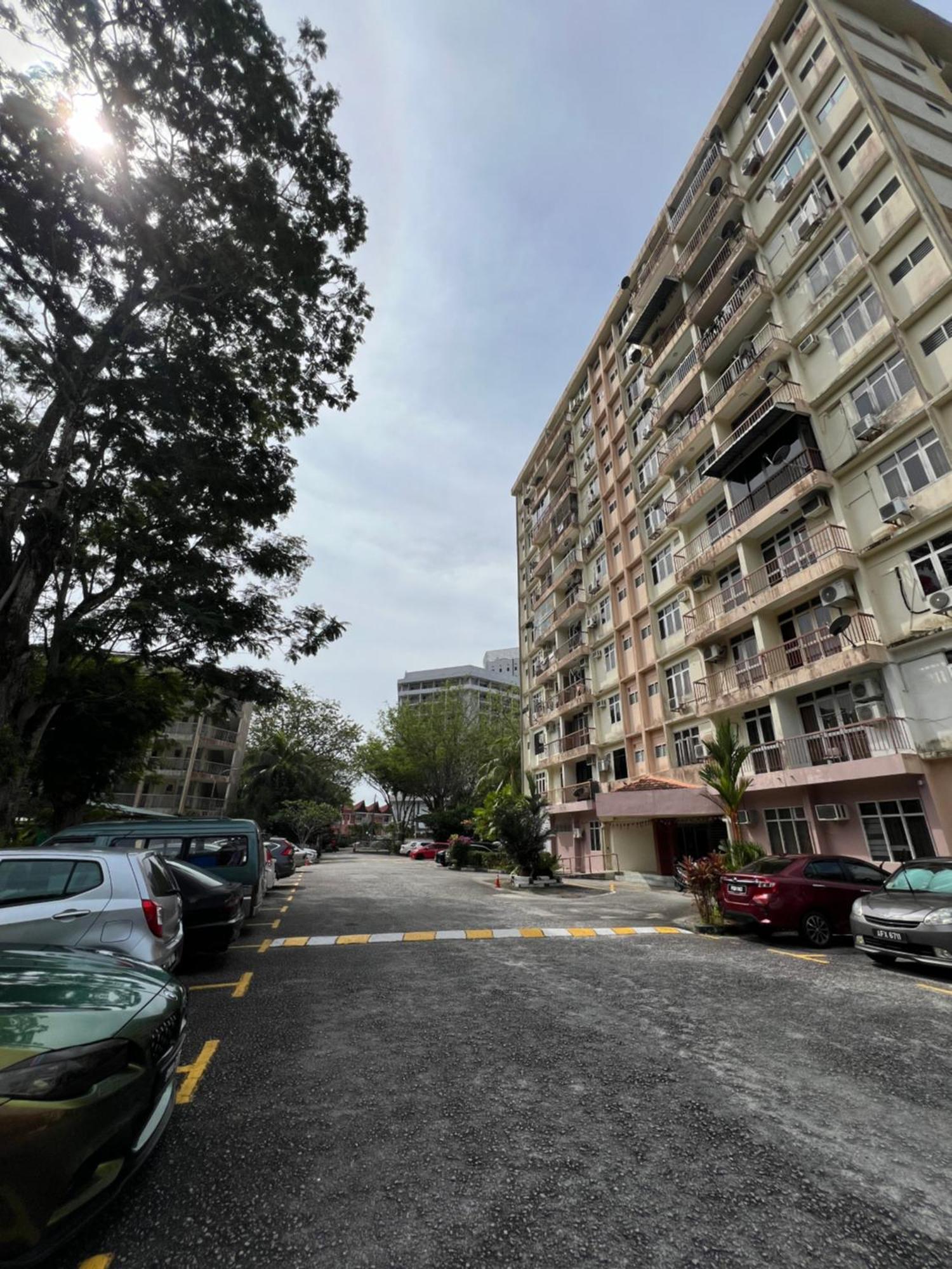 The Rockview Bayu Emas Penang Near Apartment Batu Ferringhi